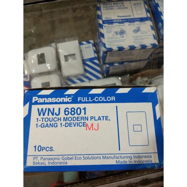 Plat saklar Panasonic WNJ