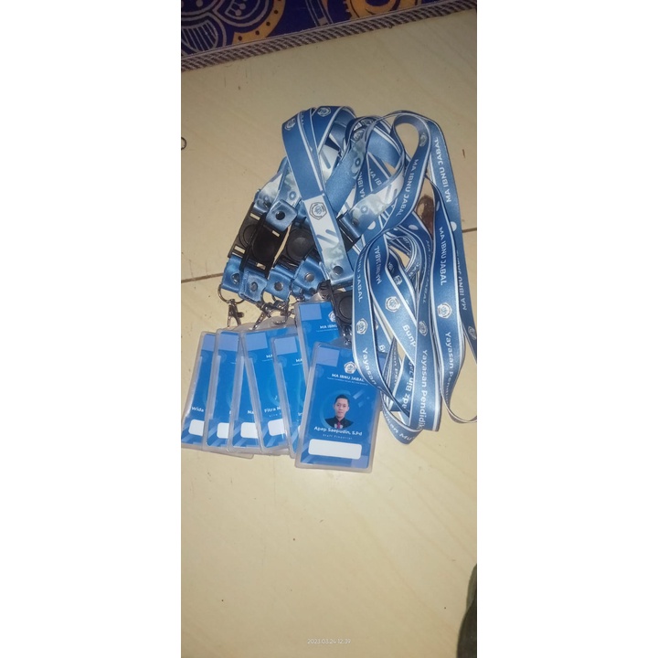 

tali lanyard + id card