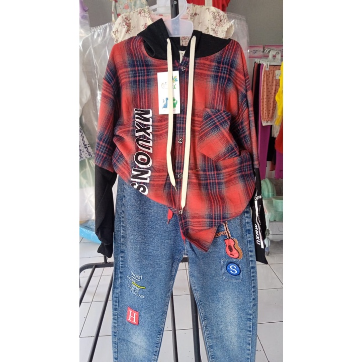 STELAN KEMEJA HOODIE + JEANS