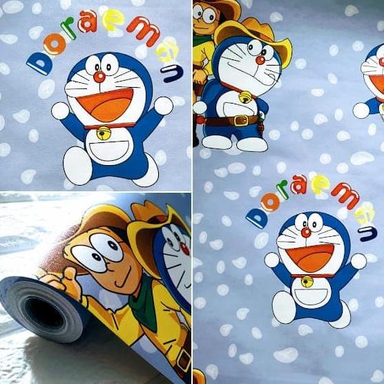 wallpaper stiker dinding biru gambar doraemon salju