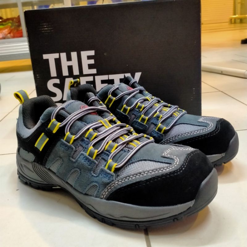sepatu safety bata BICKZ  705 / safety shoes bata