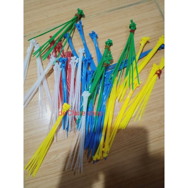 

Cable Tie Color Joyko ( Kabel Nilon Pengikat ) 2.5mm x 150mm 10pc