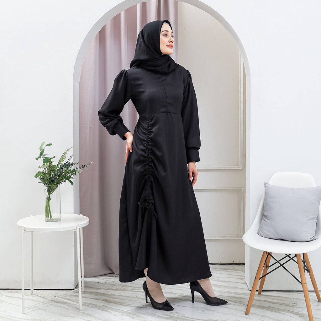 Alaia Dress Black by Guzellik Endonezya - Gamis Polos Tali Serut Pinggang Linen Hitam - Long Dress L