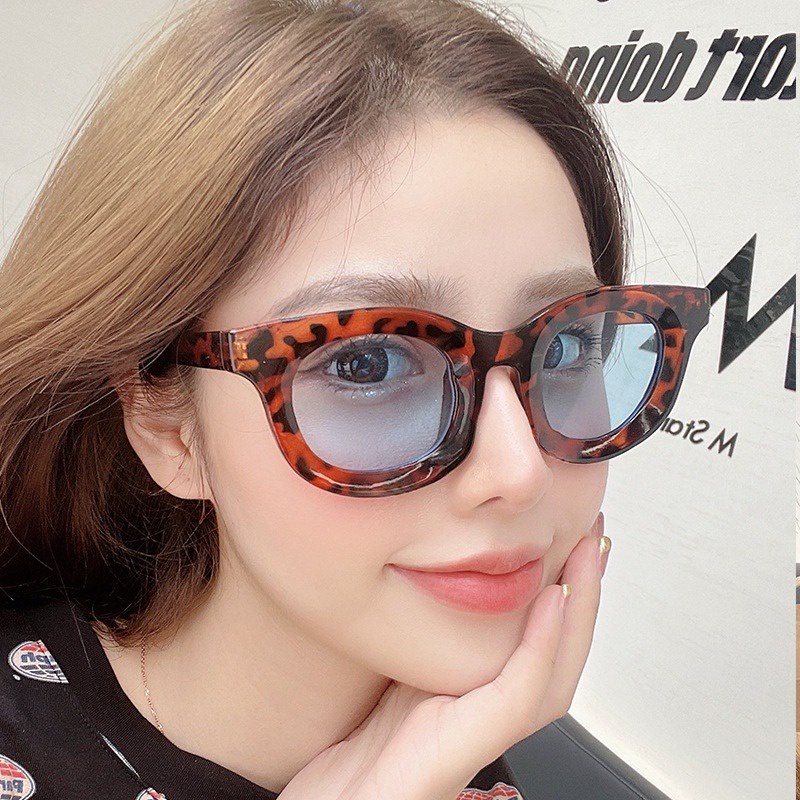 DSM Kacamata Pria Wanita 6607 Kaca Mata Bingkai Persegi Fashion Gaya Korea Sunglassess Eyewear Design Retro Murah