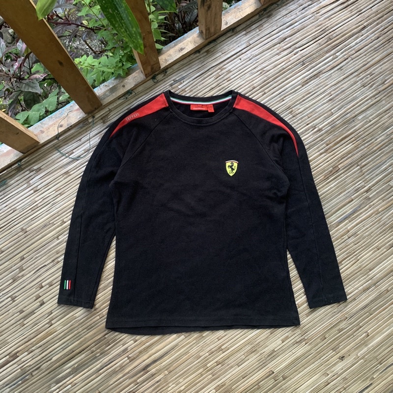 kaos lengan panjang ferrari second