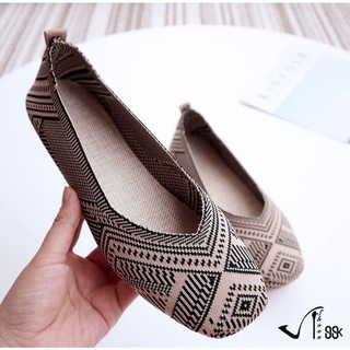 [CLEARANCE] Korean Wide Fit Ballerina Flat Shoes Slip On Knit Sepatu Flat Knit Rajut Wanita 5245 (36-40)