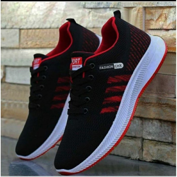 SEPATU SNEAKERS COWOK CHX01