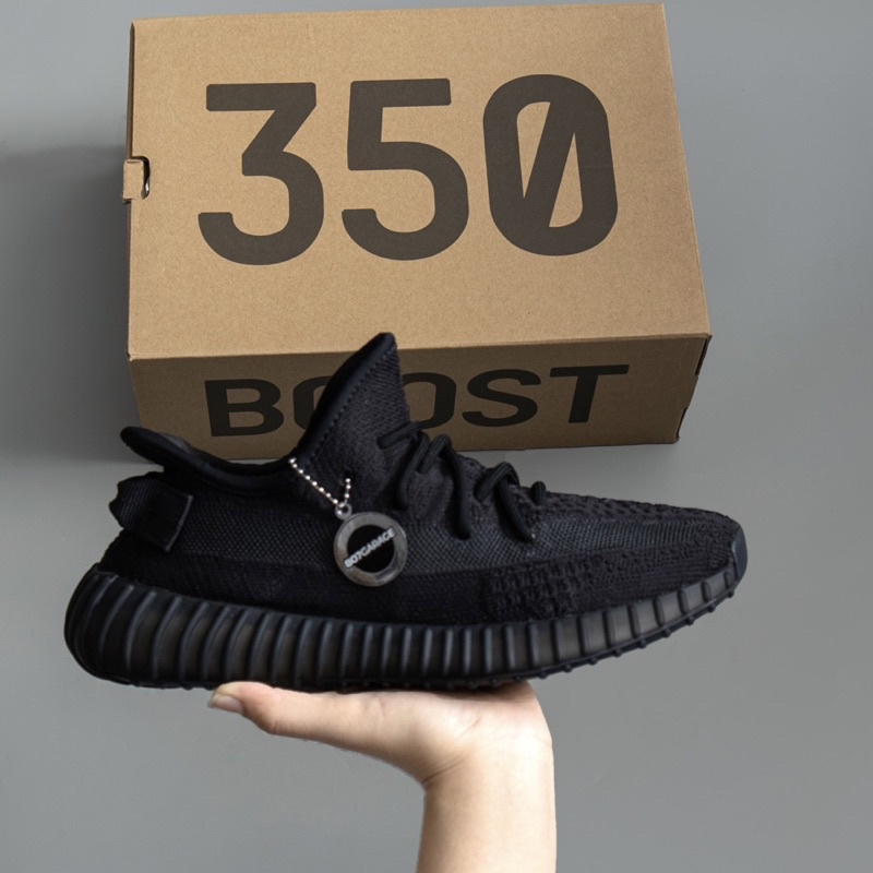 Yeezy Boost 350 V2 Onyx