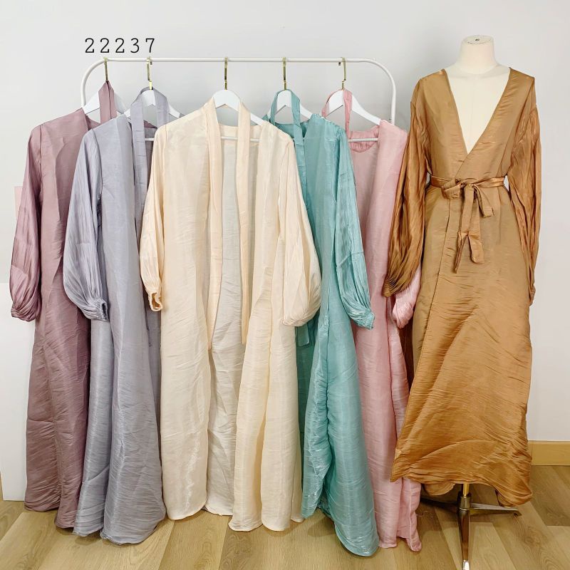 LONG OUTER SHIMMER TALI IKAT PINGGANG KARET TANGAN WANITA PREMIUM OUTER POLOS SHIMMER KEKINIAN KILAT