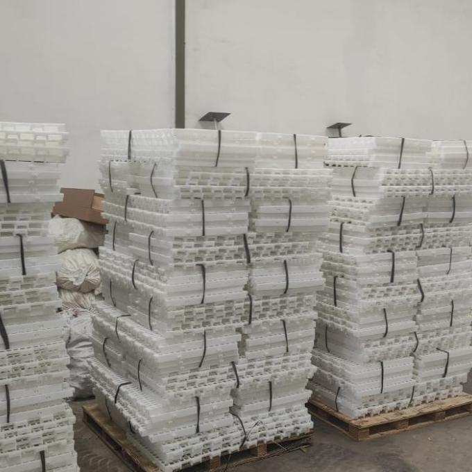 Slat plastik alas kandang ayam, kambing, kelinci