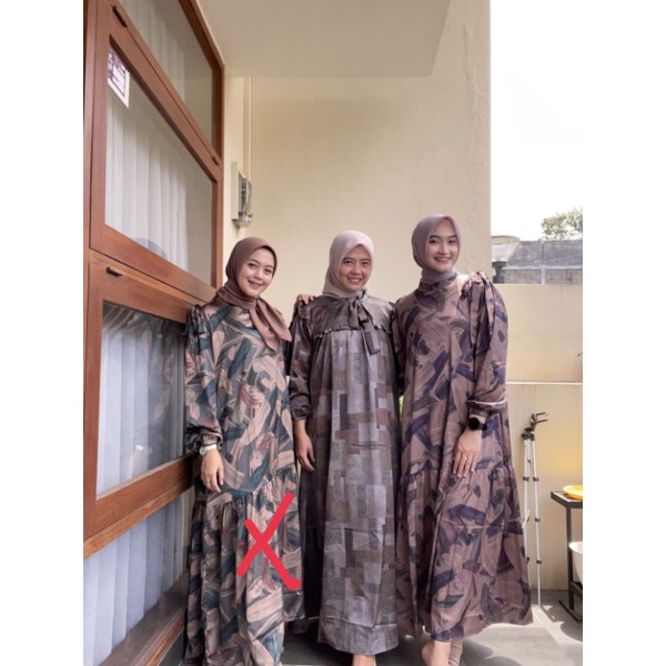Gamis Lebaran Wanita 2023 Mozz Silk