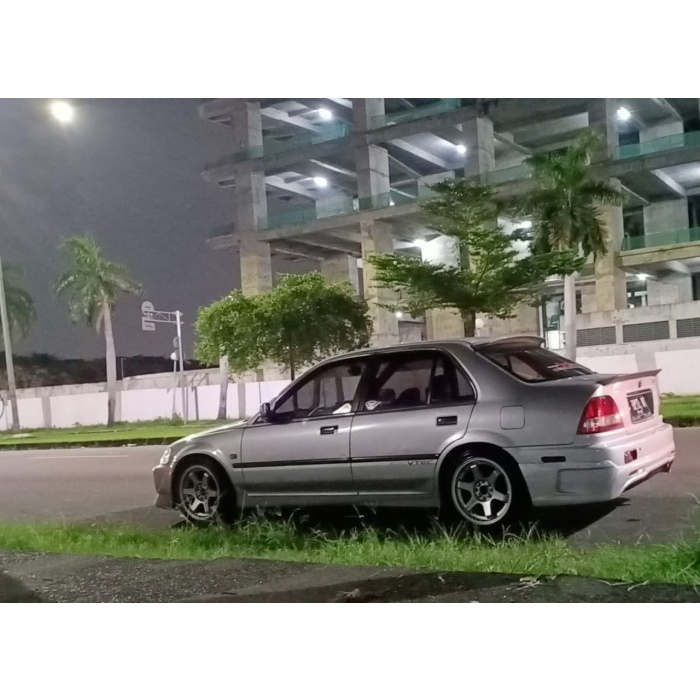 Ducktail Mobil Honda City Type Z