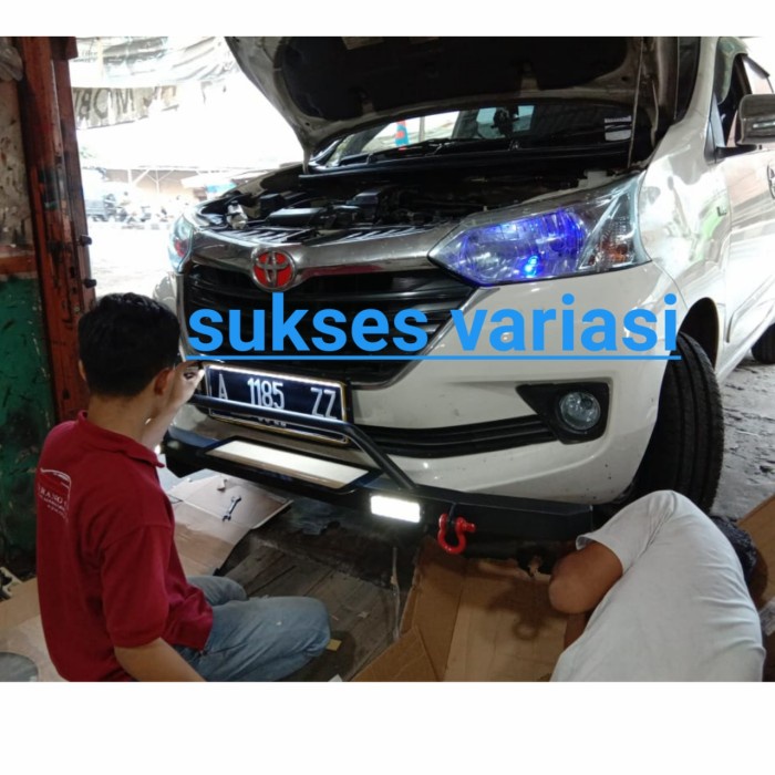 Tanduk toing depan + led euro class style allnew avanza / xenia 2016