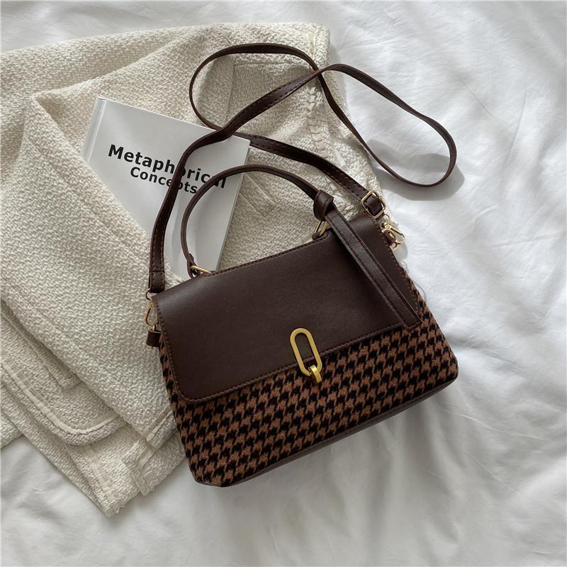 Sera Tas Wanita 2023 Tas Baru Musim Gugur dan Musim Dingin Tekstur Satu Bahu Messenger French Niche High-End Tote Bag Houndstooth