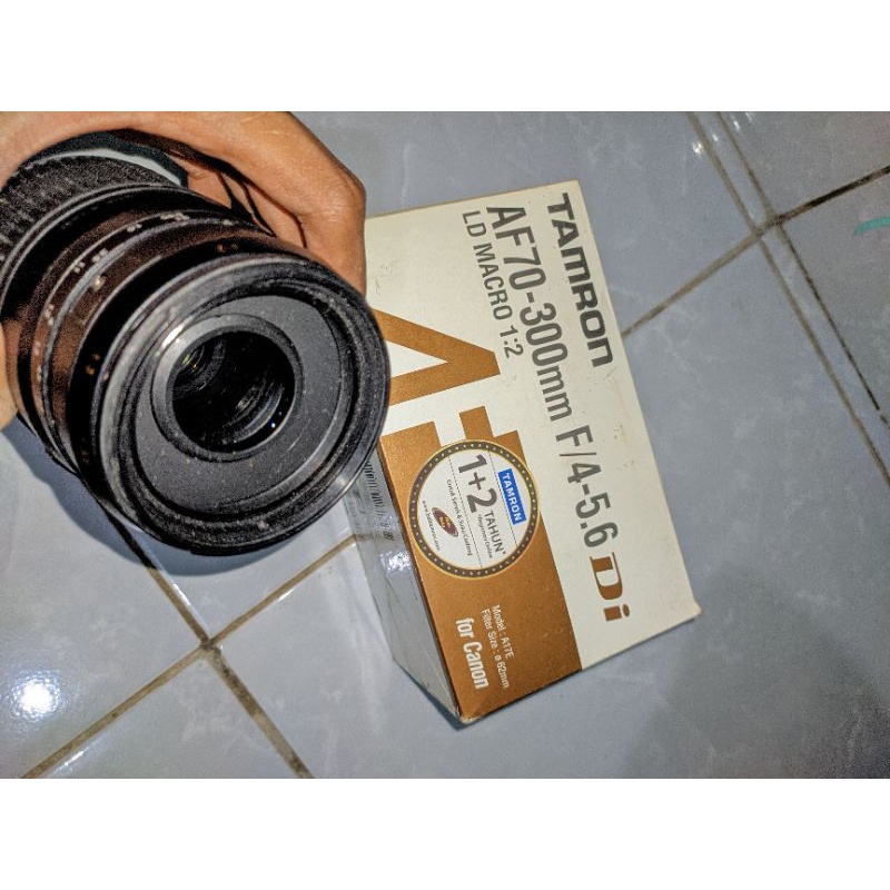 Tele Tamron 70-300mm bekas second Canon