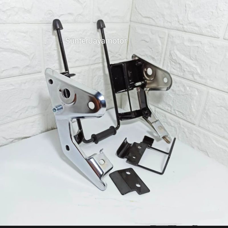 Breket Lampu Depan RX-King/Kuping Lampu Depan RX-King.