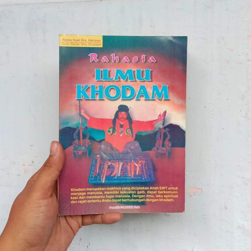 buku RAHASIA ILMU KH0DAM - Romo Kyai Drs. Hartoyo