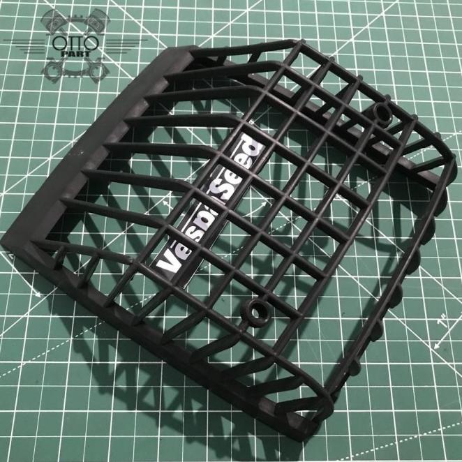 Grill Pelindung Stoplamp Lampu Belakang Vespa Arcobaleno