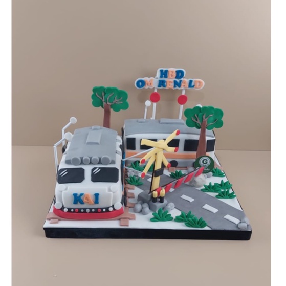 

Kue Ulang Tahun Kereta Api