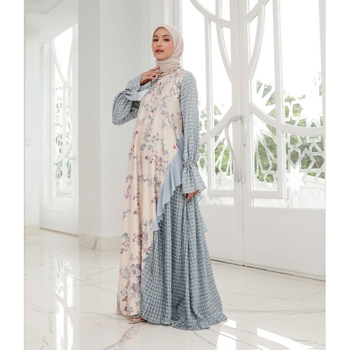 Aruna Series  Zaura Dress Crown Royal Diana Restu - Signature Raya Collection