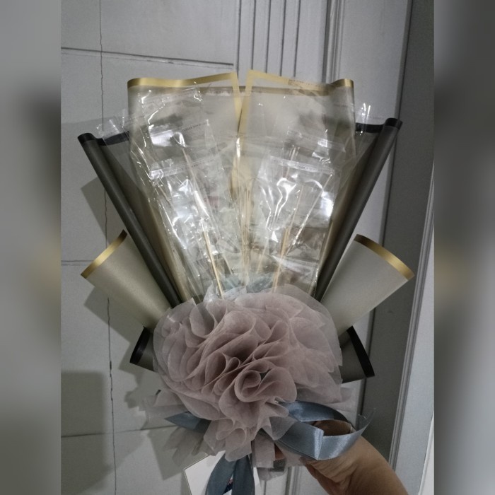 

RANGKA BUKET/BUKET TANPA UANG/ HADIAH ULANG TAHUN
