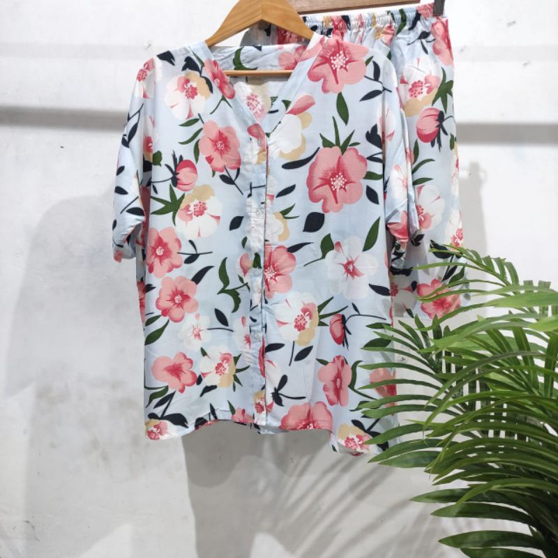 PIYAMA JUMBO BERKANCING VNEX CELANA PENDEK