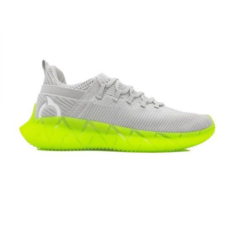 Ortuseight Sepatu Running Sneakers Reflex