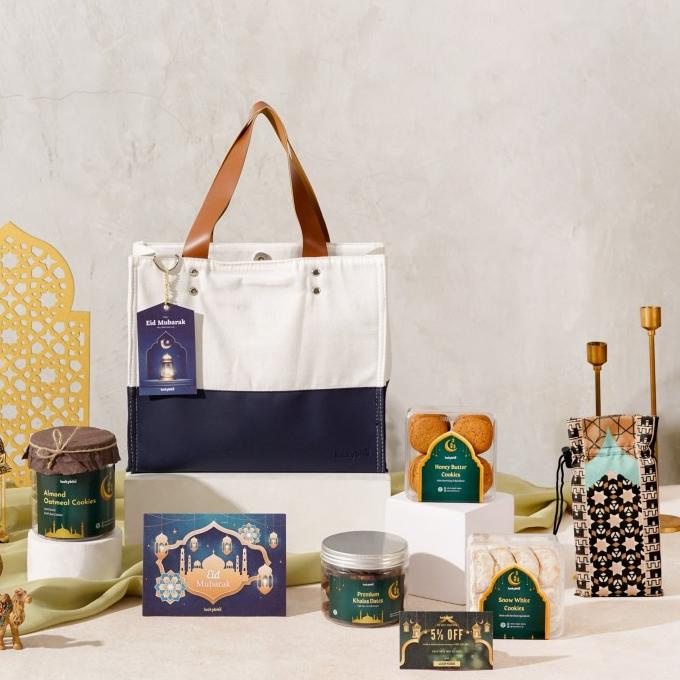 

Hampers Lebaran / Parcel Lebaran - CANVAS BAG - AFIYA SET - LUCKYBITE