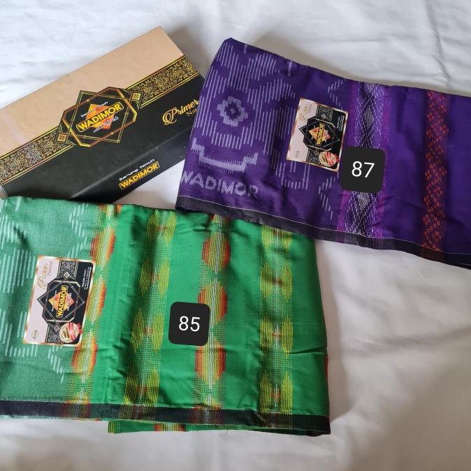 KAIN SARUNG WADIMOR Primer Natural