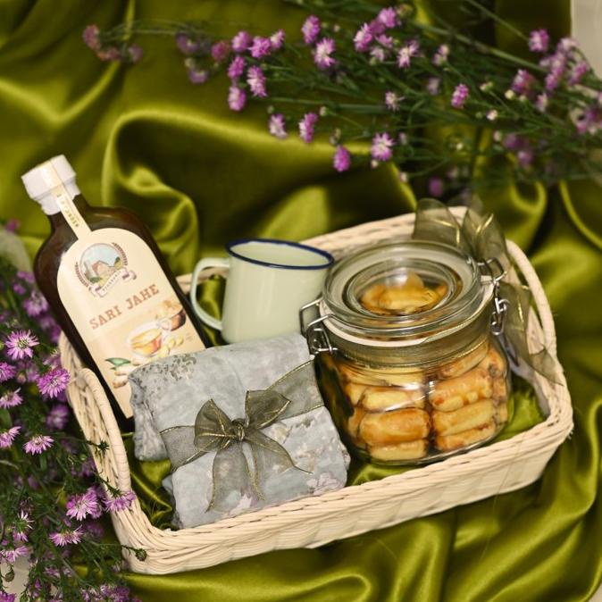 

Parsel Ramadan Clarity set Hampers Neorganic Gift Lebaran