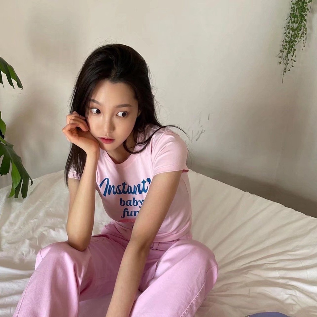 Red 2023 Produk Baru Musim Panas Park Hyo Min Asli Baby Pink Slim Hot Girl Lengan Pendek T-shirt