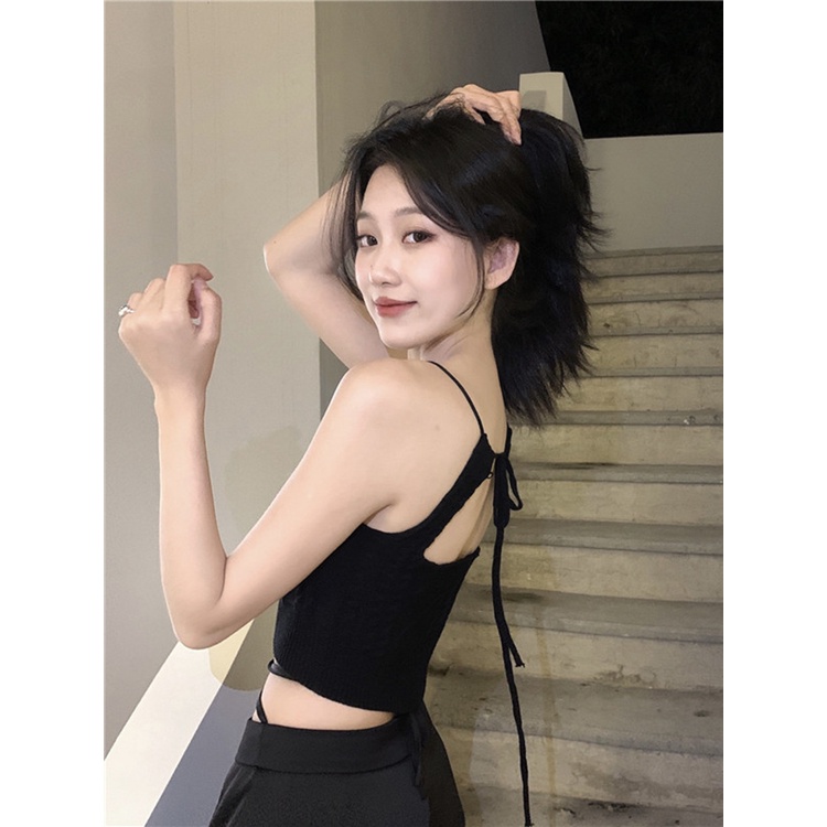 Red Keinginan murni merajut hijau menggantung leher kamisol wanita musim panas gadis panas di dalam dan di luar memakai rasa desain ceruk atasan putih