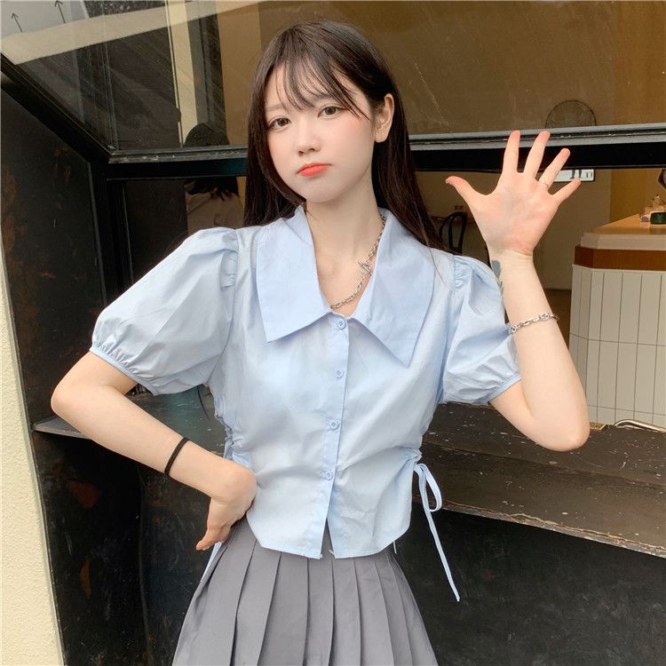 Red Gaya perguruan tinggi kemeja putih lengan pendek kecil wanita musim panas rasa desain ceruk tali serut kemeja puff lengan atas