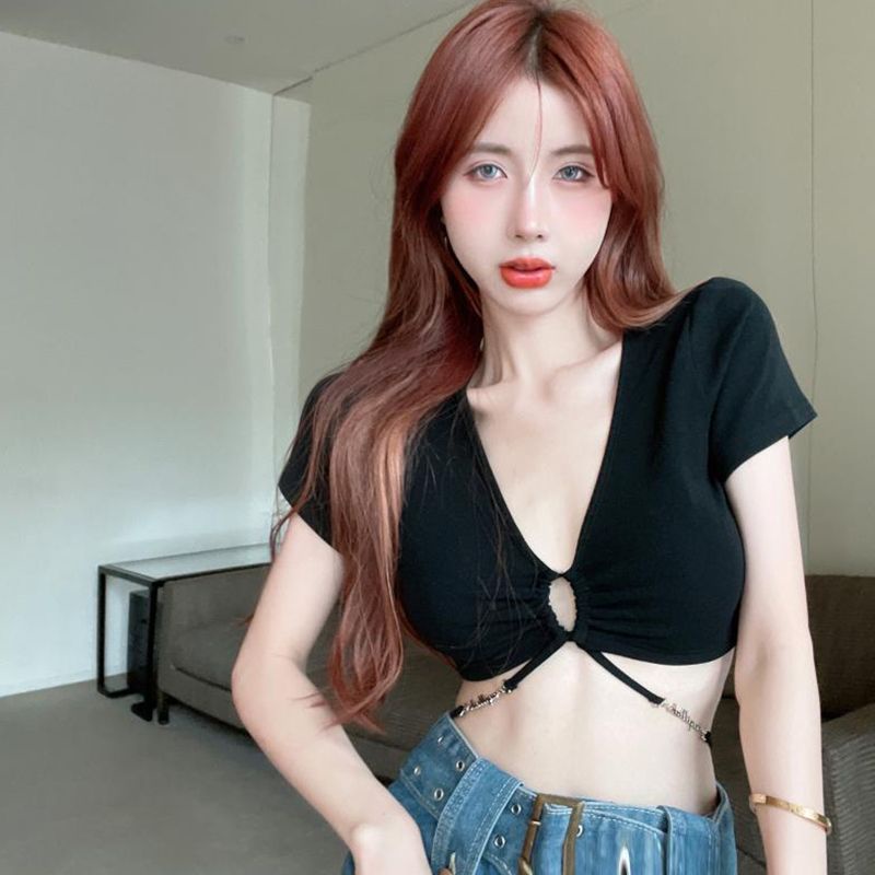 Red Baru Babes Seksi Hitam V-Leher Lengan Pendek T-shirt Wanita Rasa Desain Niche Tali Tinggi Pinggang Pendek Murni Keinginan Tren Atas