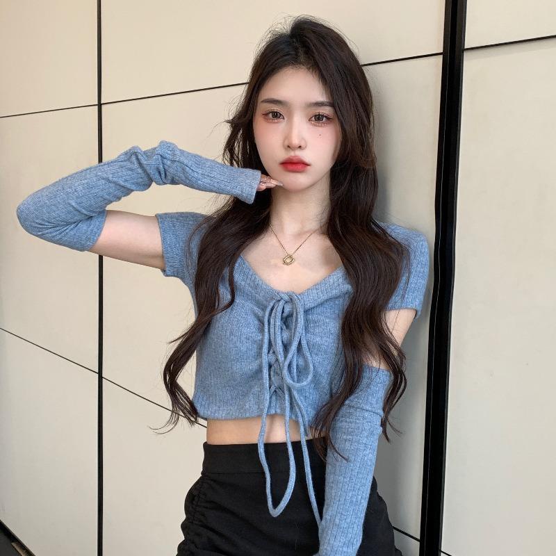 Red Pure Desired Wind Hot Girl Kecil Segar dan Manis Korea Top Straps Slim Fit Slim Lengan Pendek Rajutan Sweater Wanita Musim Panas Bagian Pendek