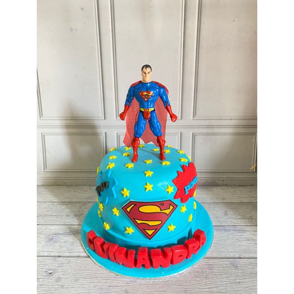 

CUSTOM cake ultah/kue ulang tahun fondan 18cm