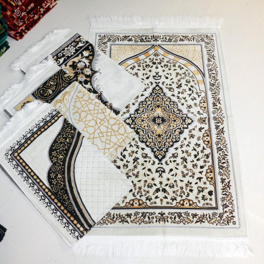 sajadah turki tebal dewasa dasar putih Sajadah bludru premium benang perak uk 70x110 motif  mewah