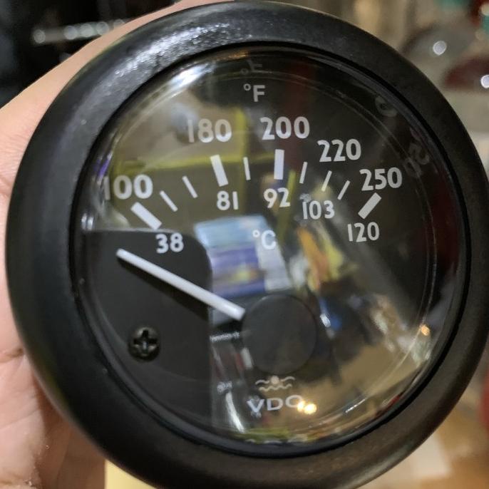 Vdo water temperature gauge 12vdc / vdo