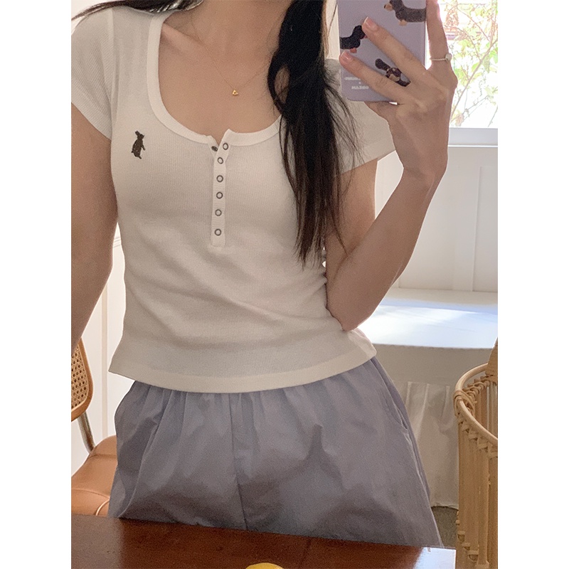 Red Putih Lembut Bahu Lengan Pendek T-shirt Wanita Musim Panas Kecil Atasan Leher U Slim Fit dan Tipis Pendek Kemeja