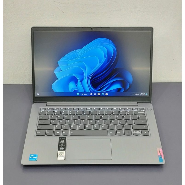 Laptop Lenovo Slim 3 Intel core i3 gen 11 RAM 8 GB SSD 512 GB