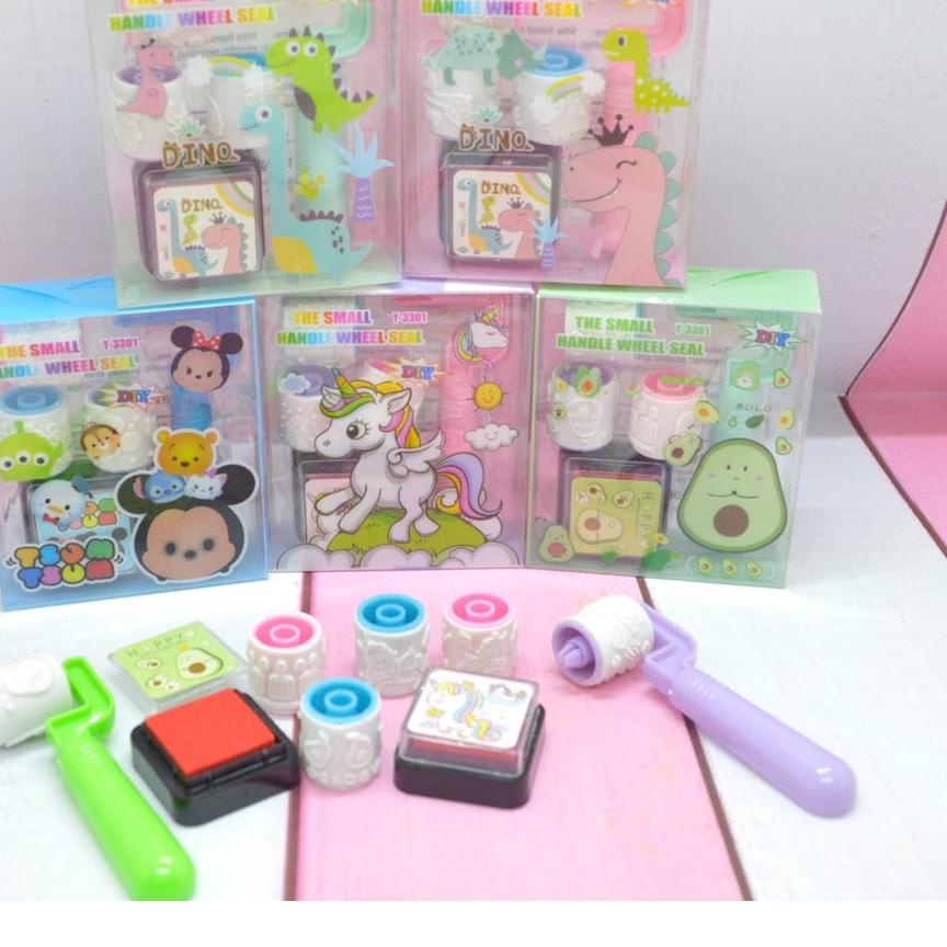 

Limited | TD4 | STAMP SET ROLL/CAP STEMPEL ROLL