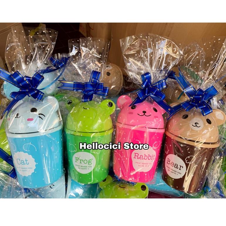 

Stok terbaru PARCEL BINGKISAN SNACK + KERANJANG SAMPAH CALISTA KEMASAN ANAK ULTAH