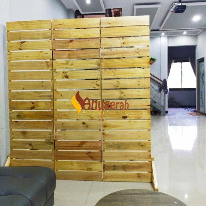 Partisi Penyekat Pagar Pembatas Kayu Ruangan Sketsel Jati Belanda