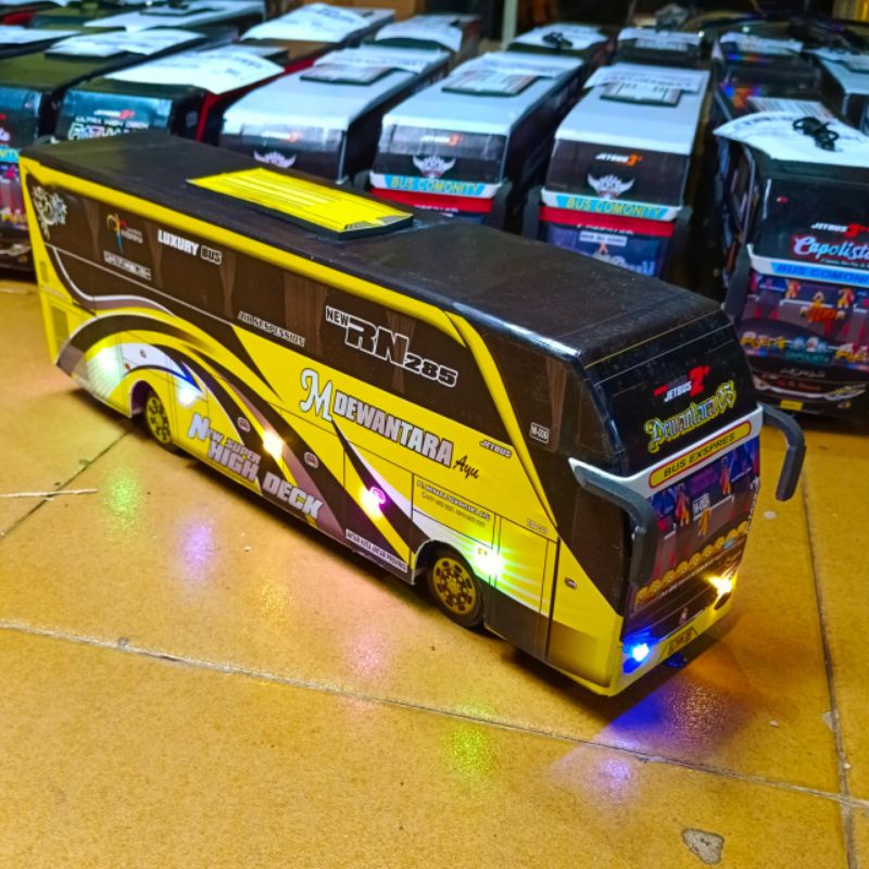 Mainan Bus telolet 25 nada basuri panjang 45 cm full Lampu