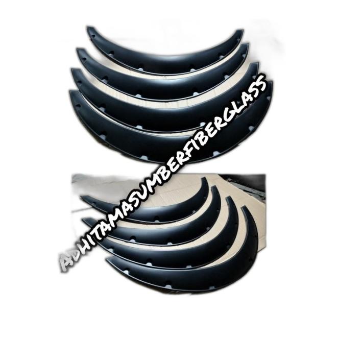 Over Fender Universal Mobil Sedan