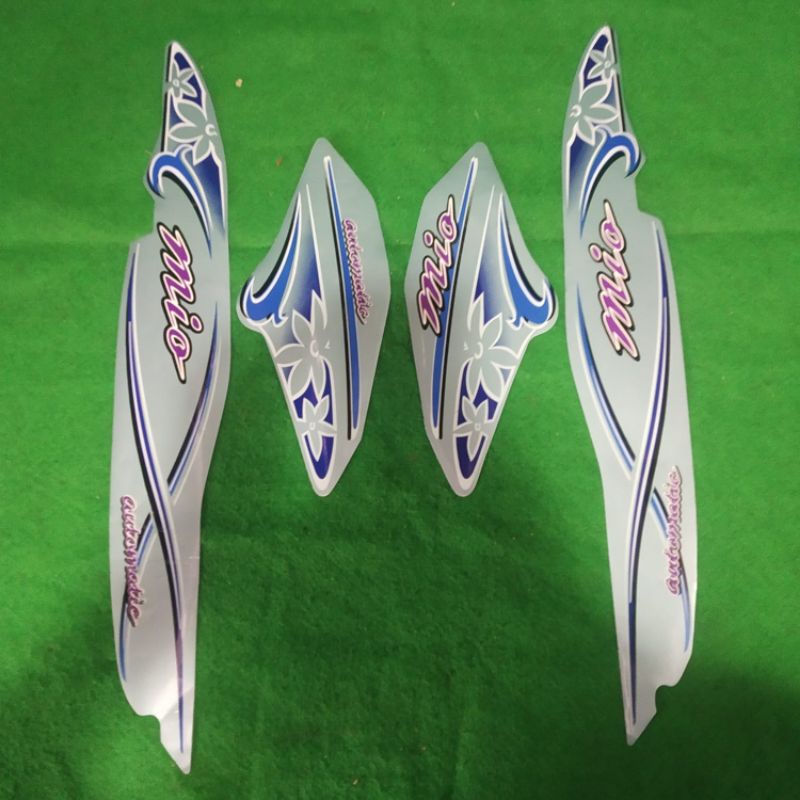 striping mio sporty bunga biru muda 2005