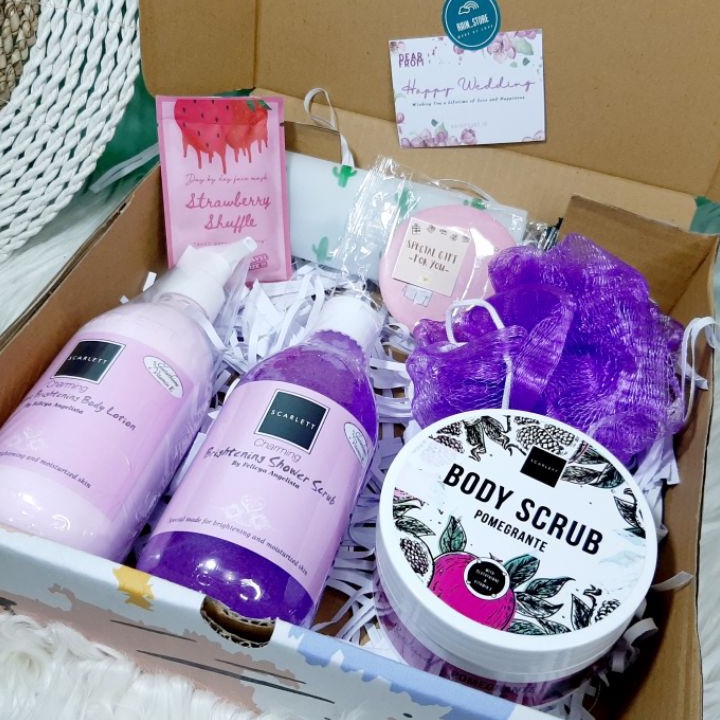 

>XG34448< HAMPERS GIFT BOX / HAMPERS LEBARAN HAMPERS SCARLETT WHITENING/ HAMPERS BIRTHDAY/HAMPERS GRADUATION