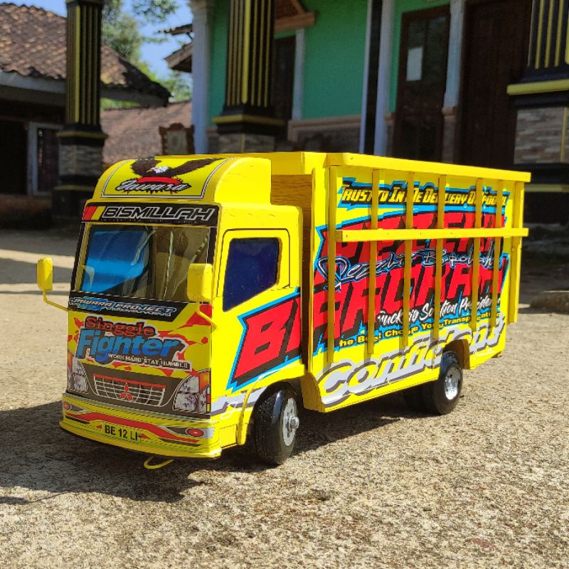 miniatur mobilan truk oleng kayu mobil truck kayu maianan  anak besar berkualitas