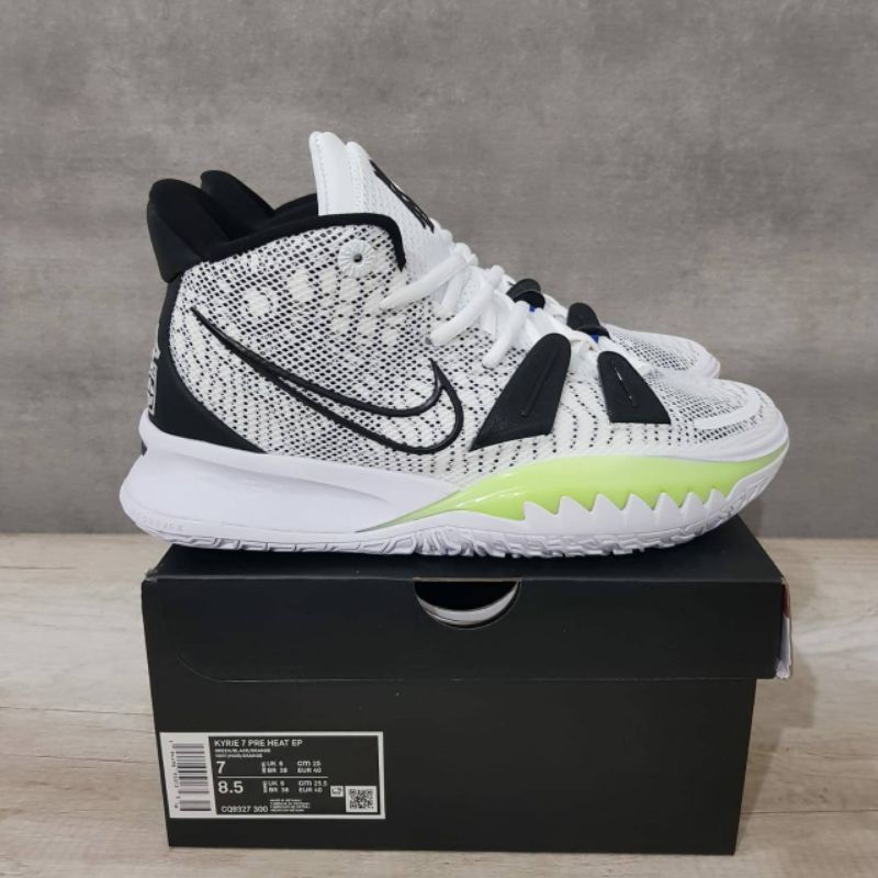 Nike Kyrie 7 Brooklyn Beats Sneaker Sepatu Jalan Pria