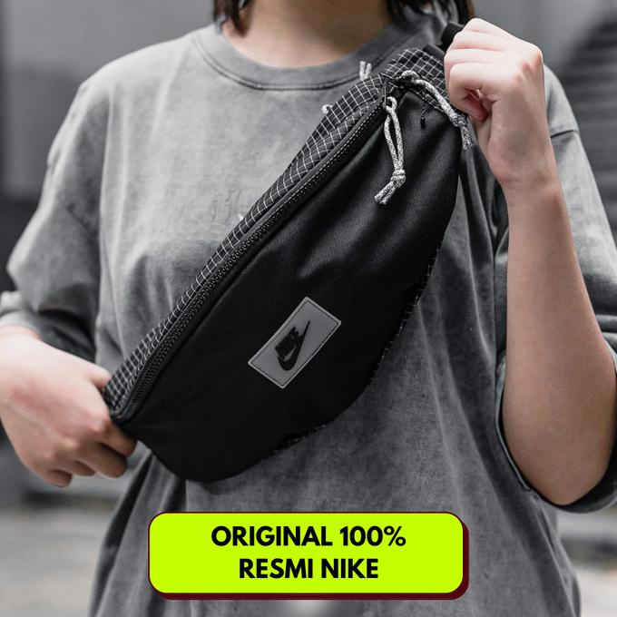 Waistbag Nike Heritage Black Original Resmi